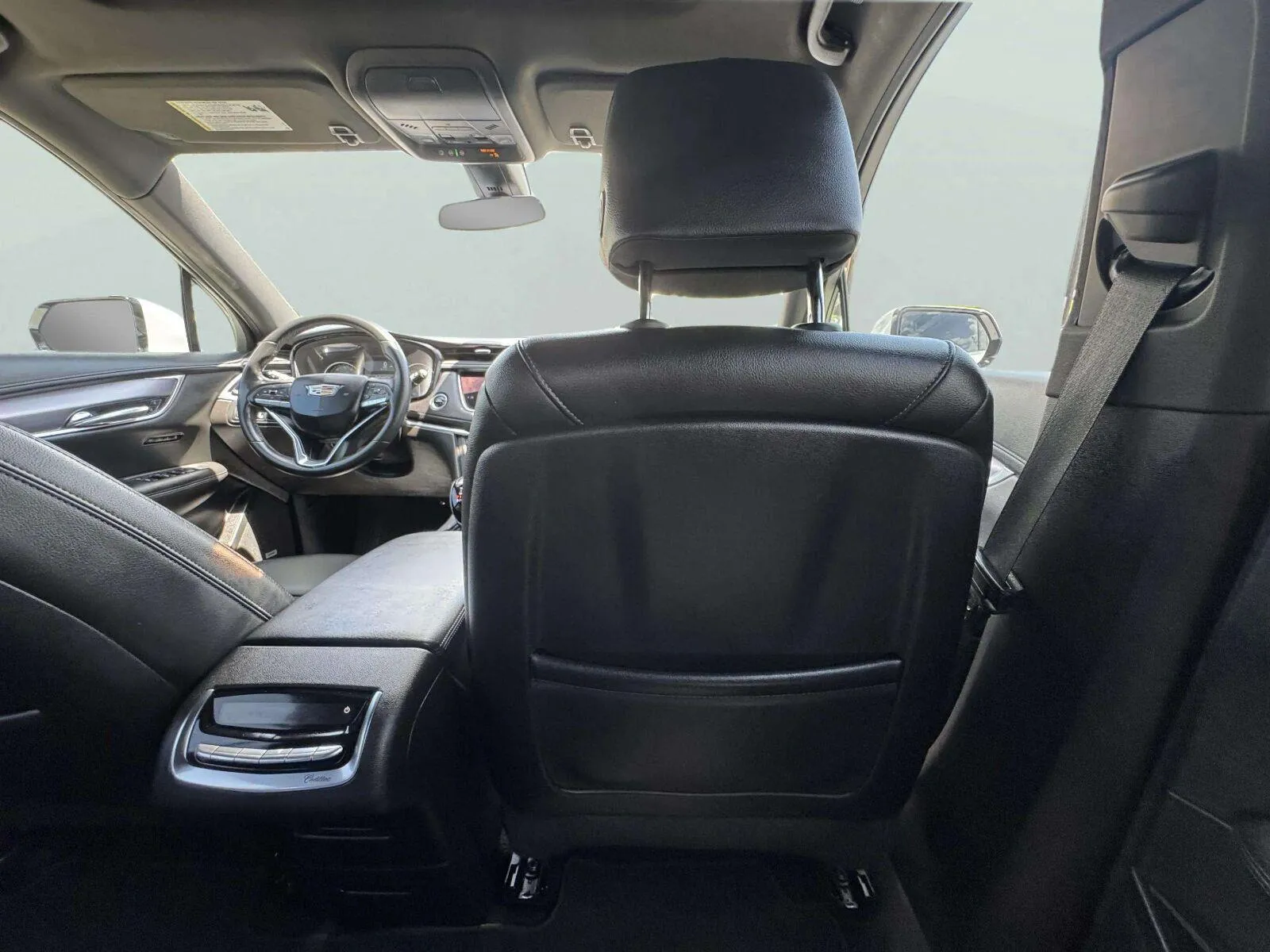 Cadillac XT6 photo 48