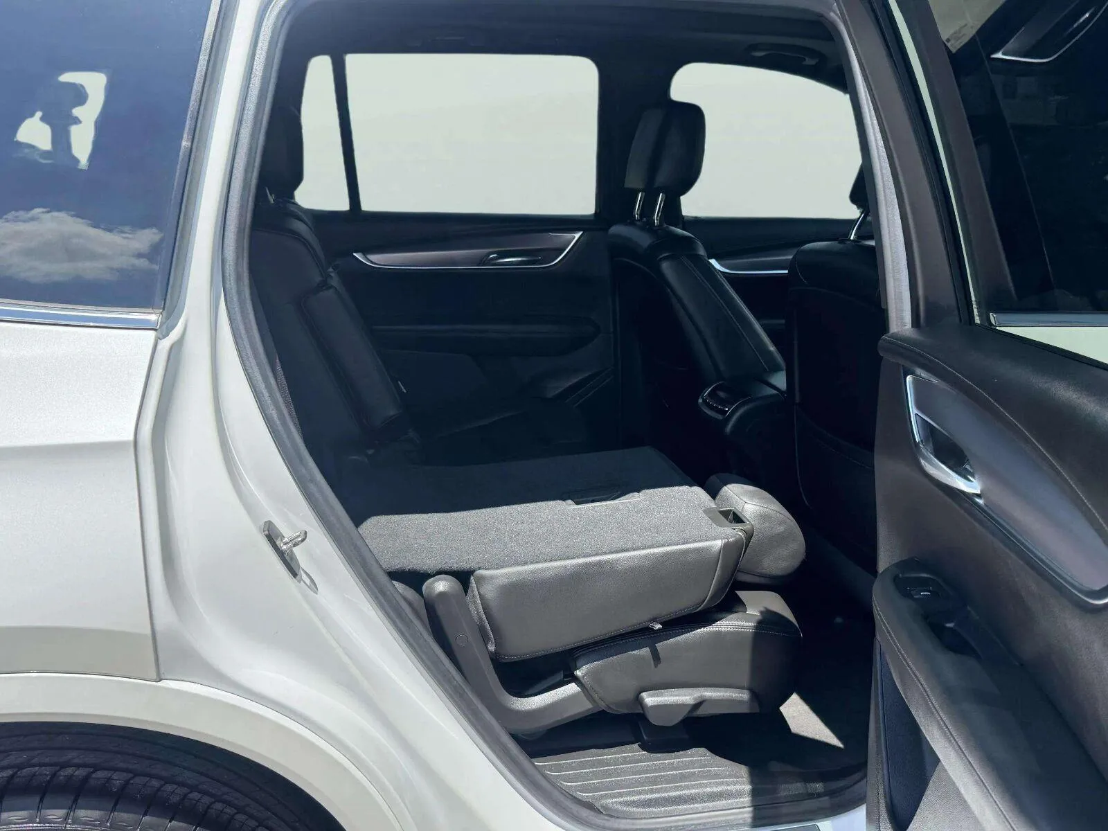 Cadillac XT6 photo 50