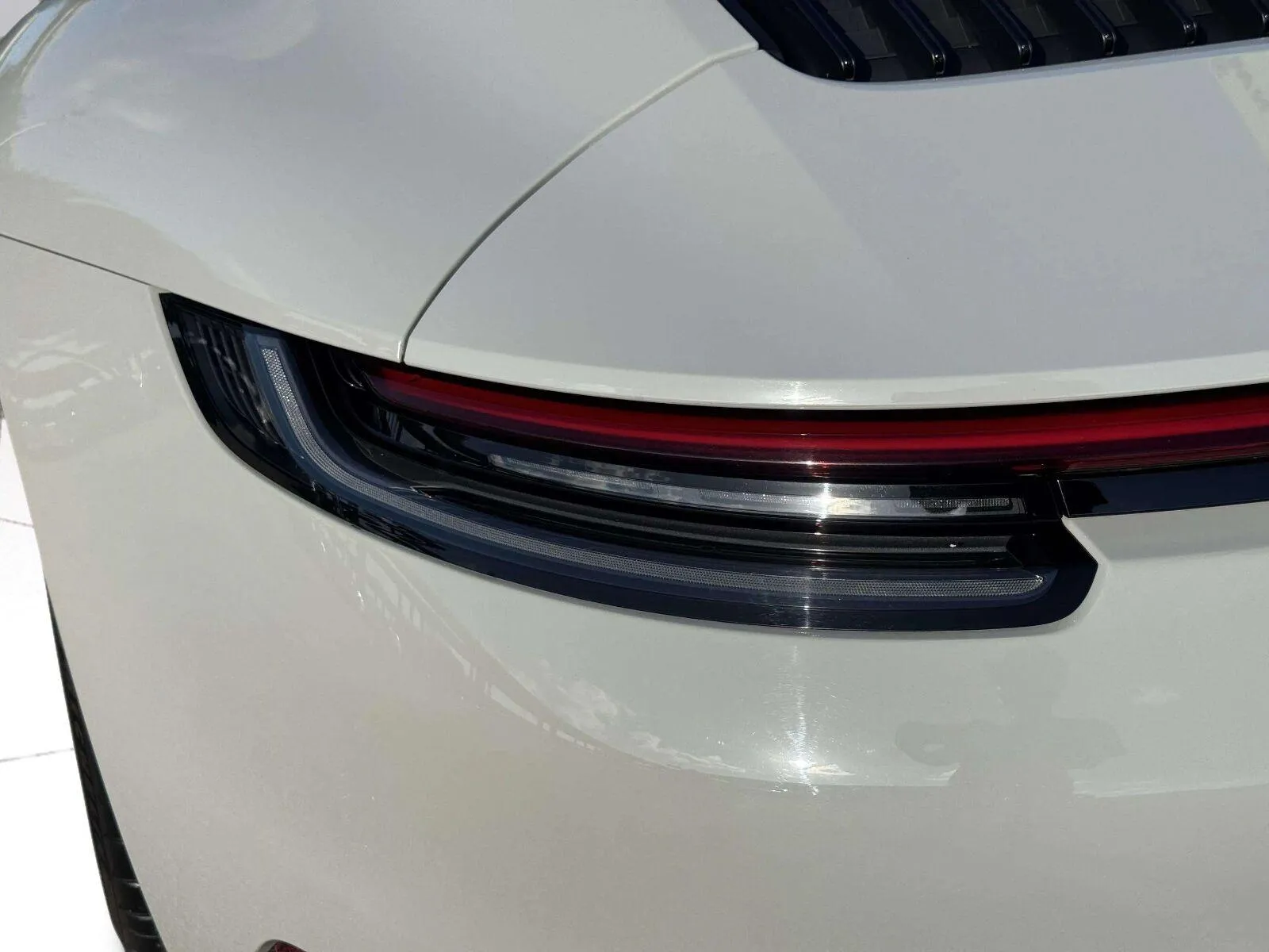 Porsche 911 photo 15