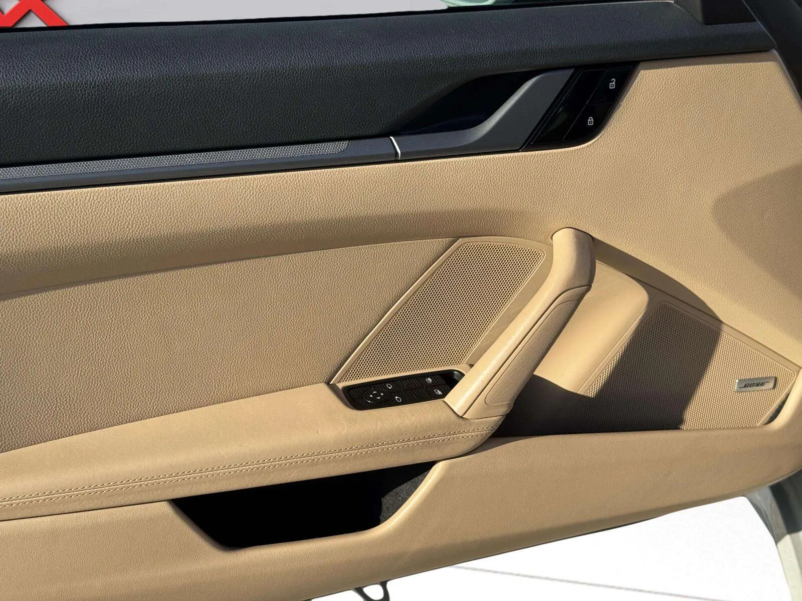 Porsche 911 photo 21