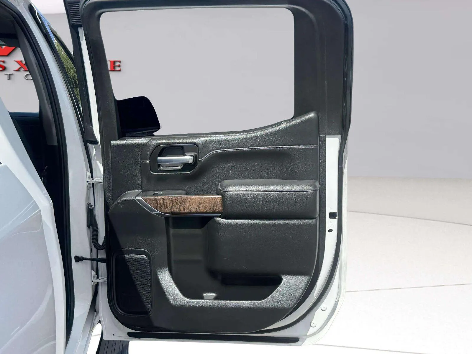 GMC Sierra photo 40