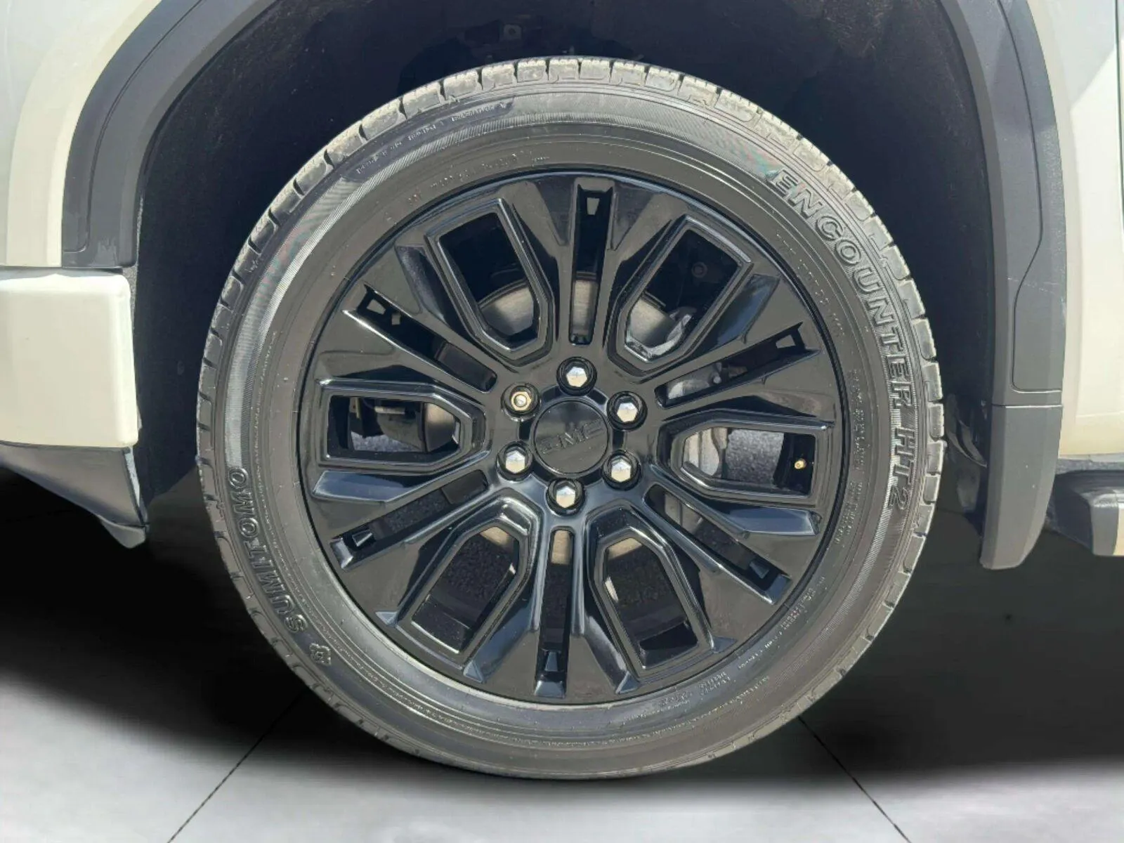 GMC Sierra photo 55
