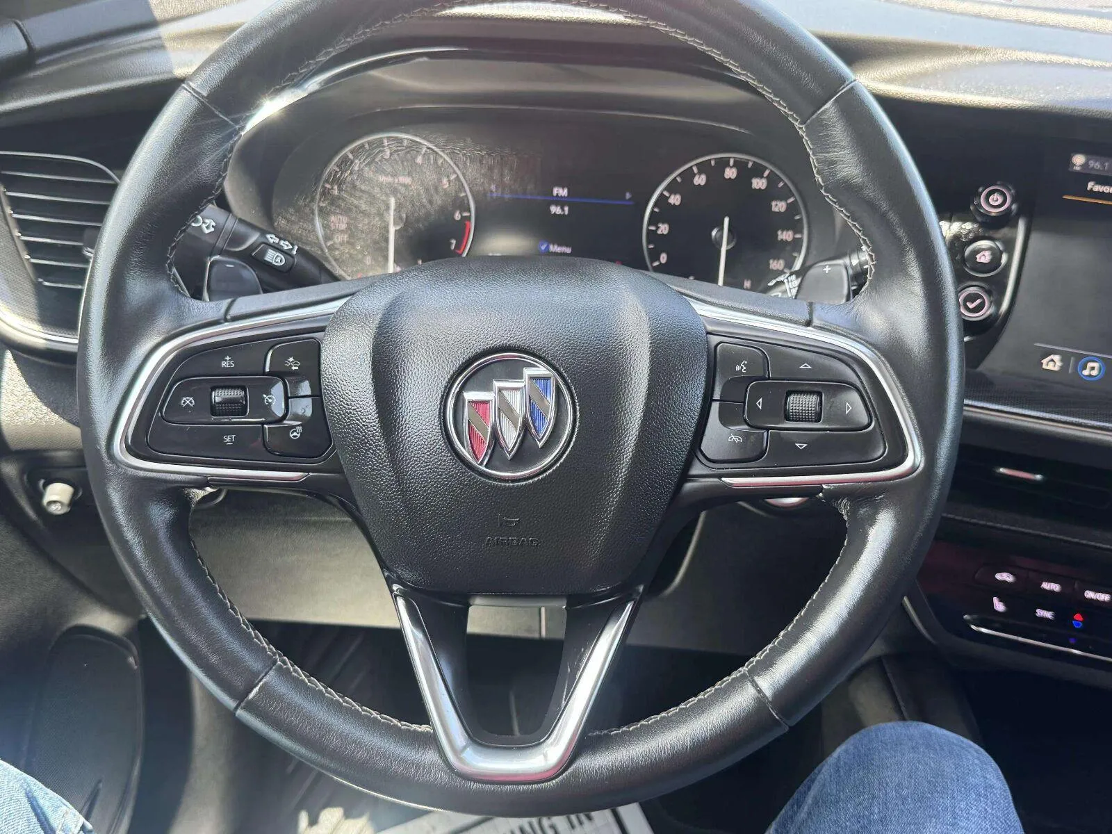 Buick Envision photo 27