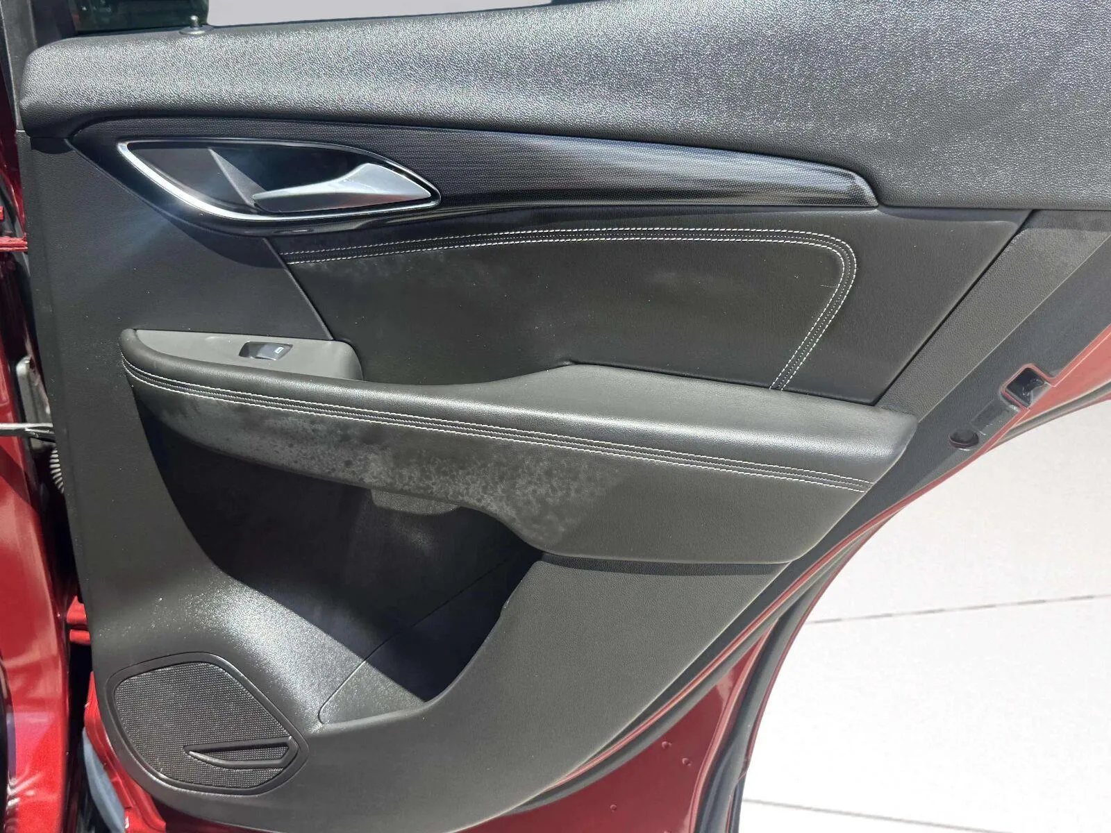 Buick Envision photo 40