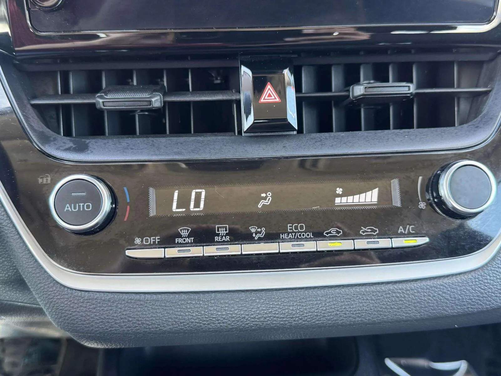 Toyota Corolla photo 33