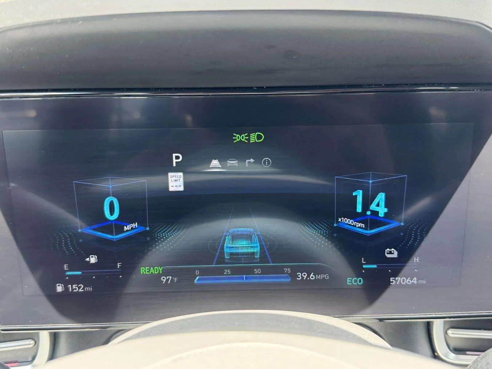 Hyundai Elantra photo 22
