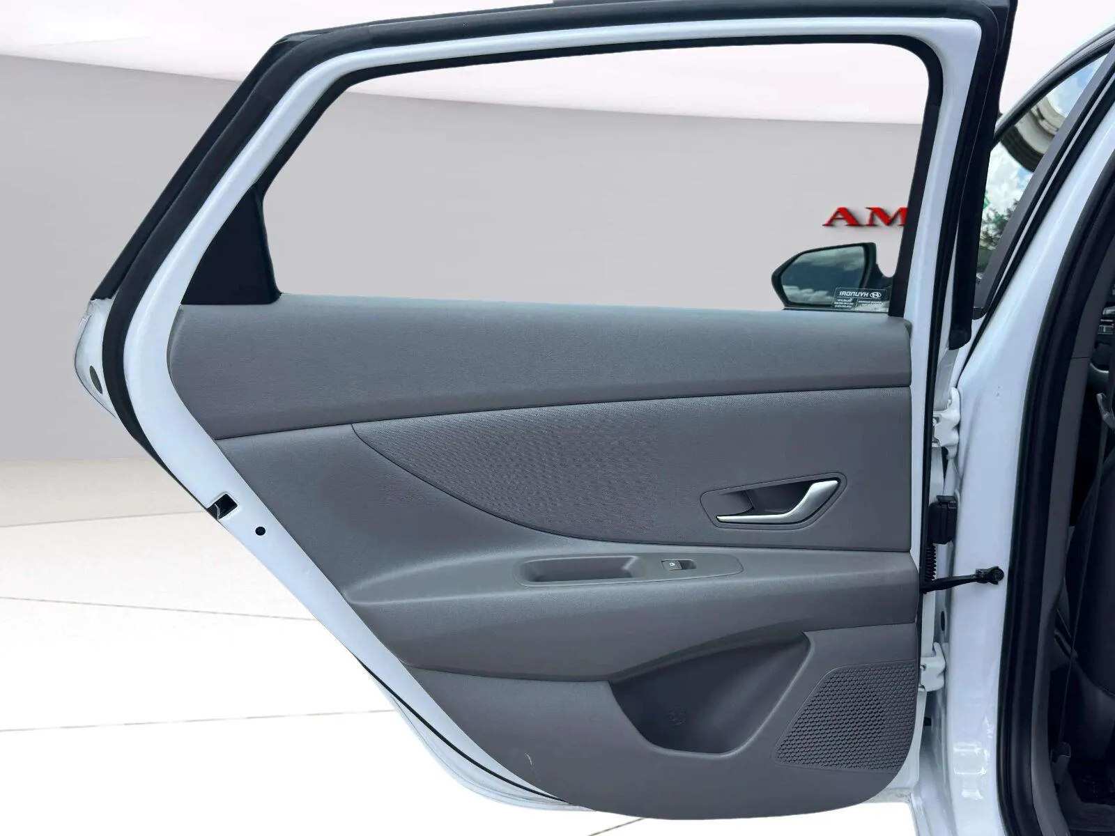 Hyundai Elantra photo 35