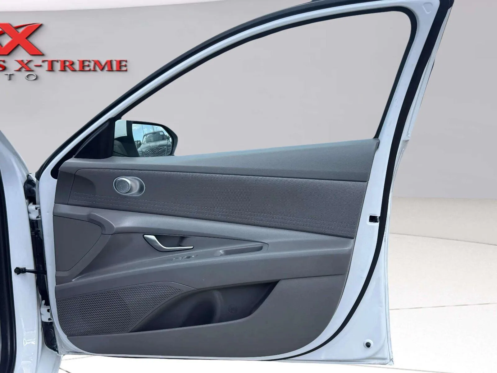 Hyundai Elantra photo 49