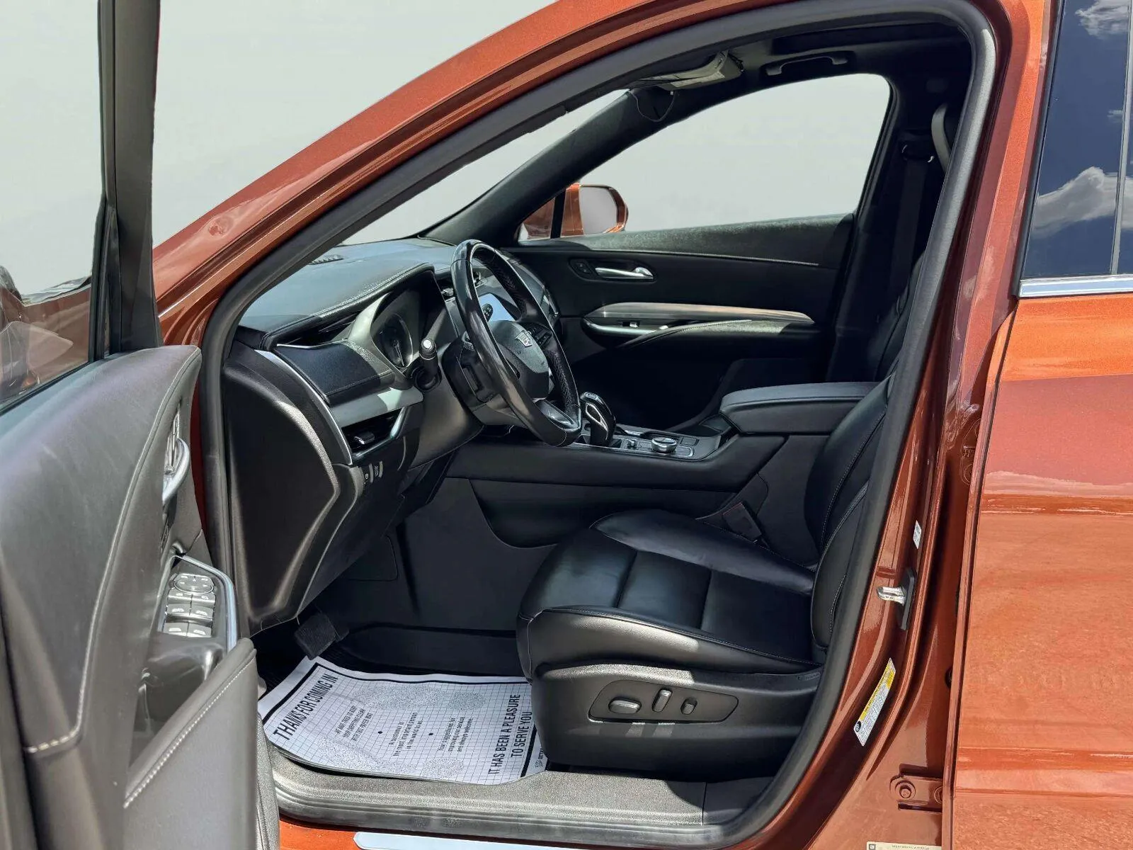 Cadillac XT4 photo 16