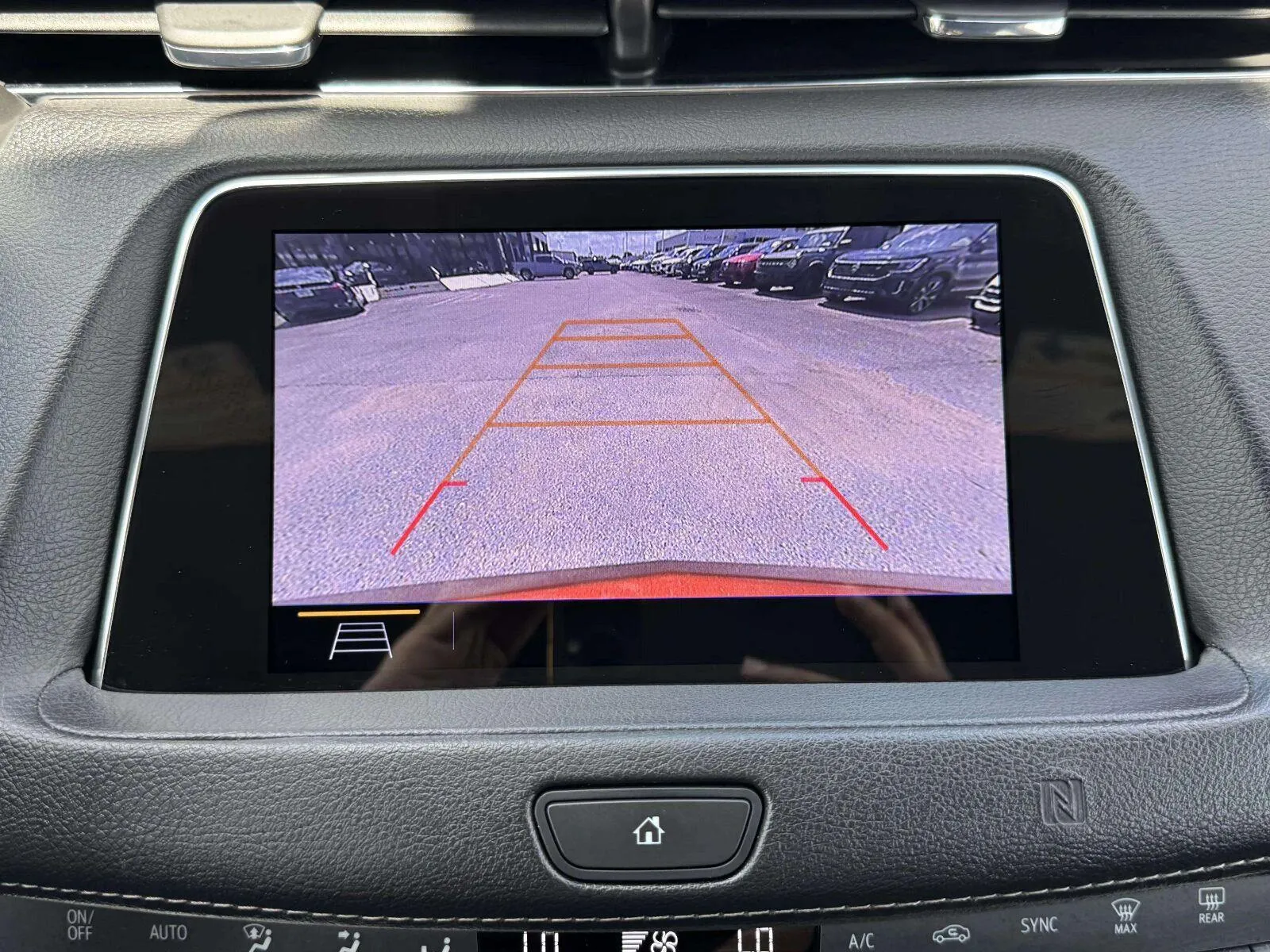 Cadillac XT4 photo 31