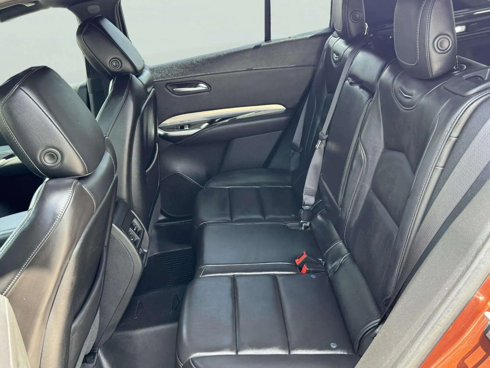 Cadillac XT4 photo 36