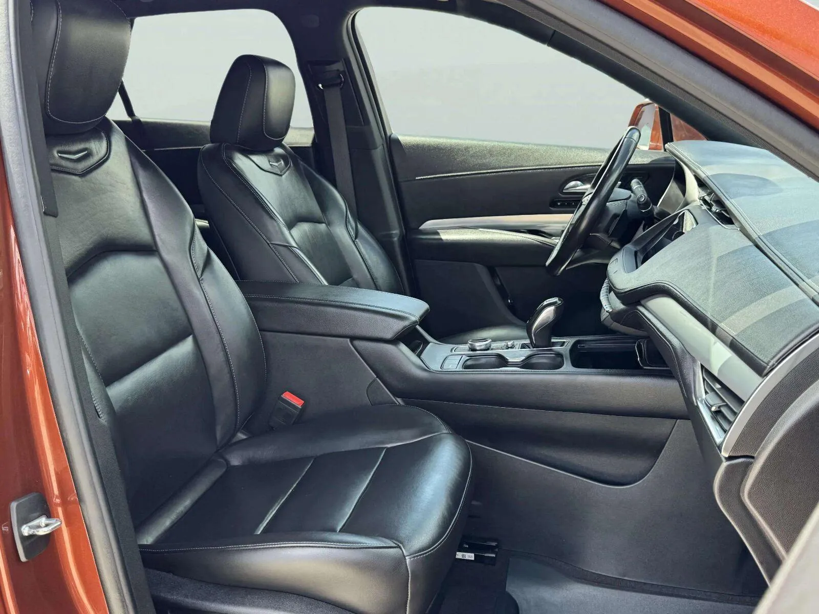 Cadillac XT4 photo 50