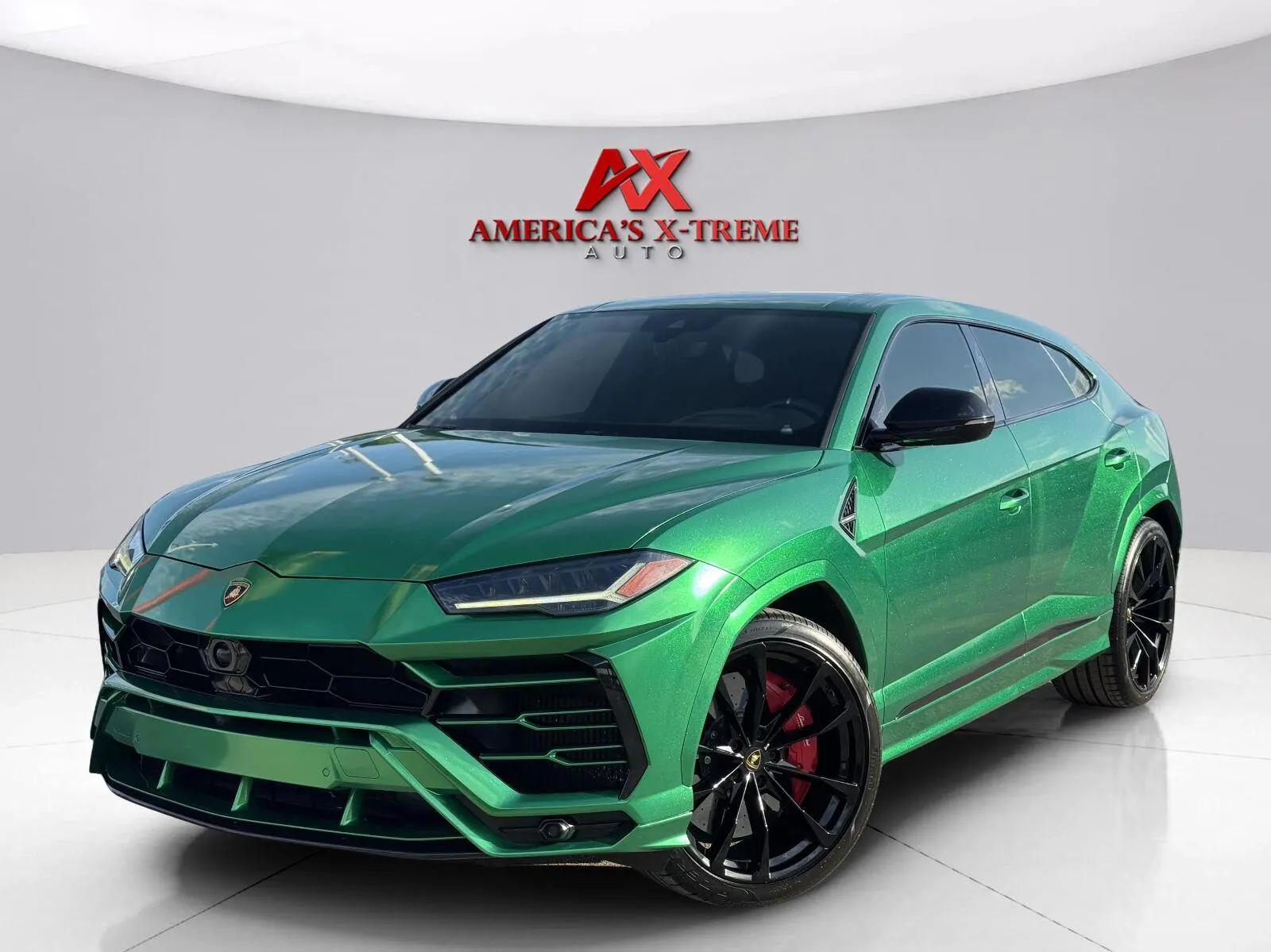 White 2021 Lamborghini Urus Graphite Capsule for sale in Houston, TX