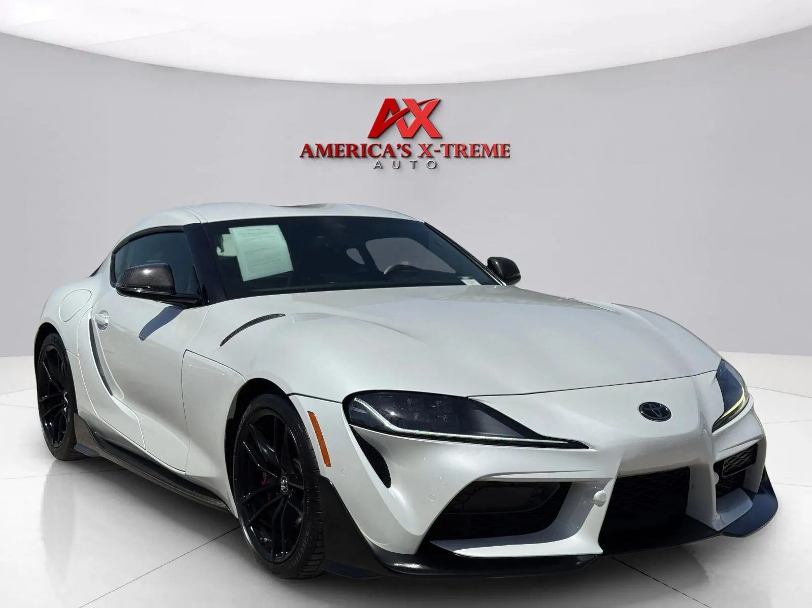 Toyota Supra photo 8