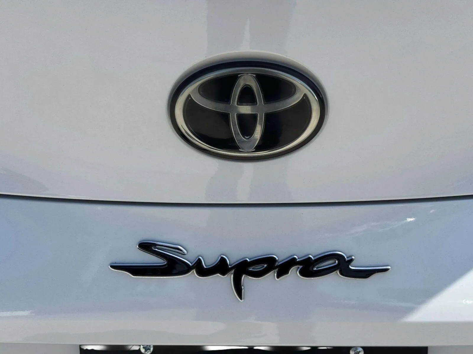 Toyota Supra photo 15