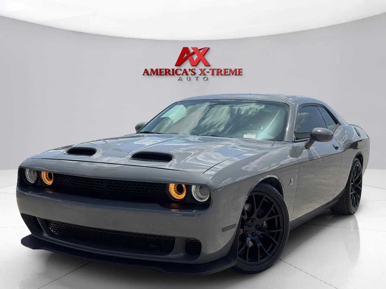 Gray 2018 Dodge Challenger R/T Scat Pack for sale in Houston, TX