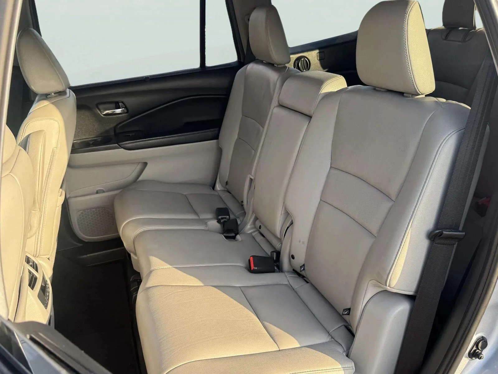 Honda Pilot photo 38