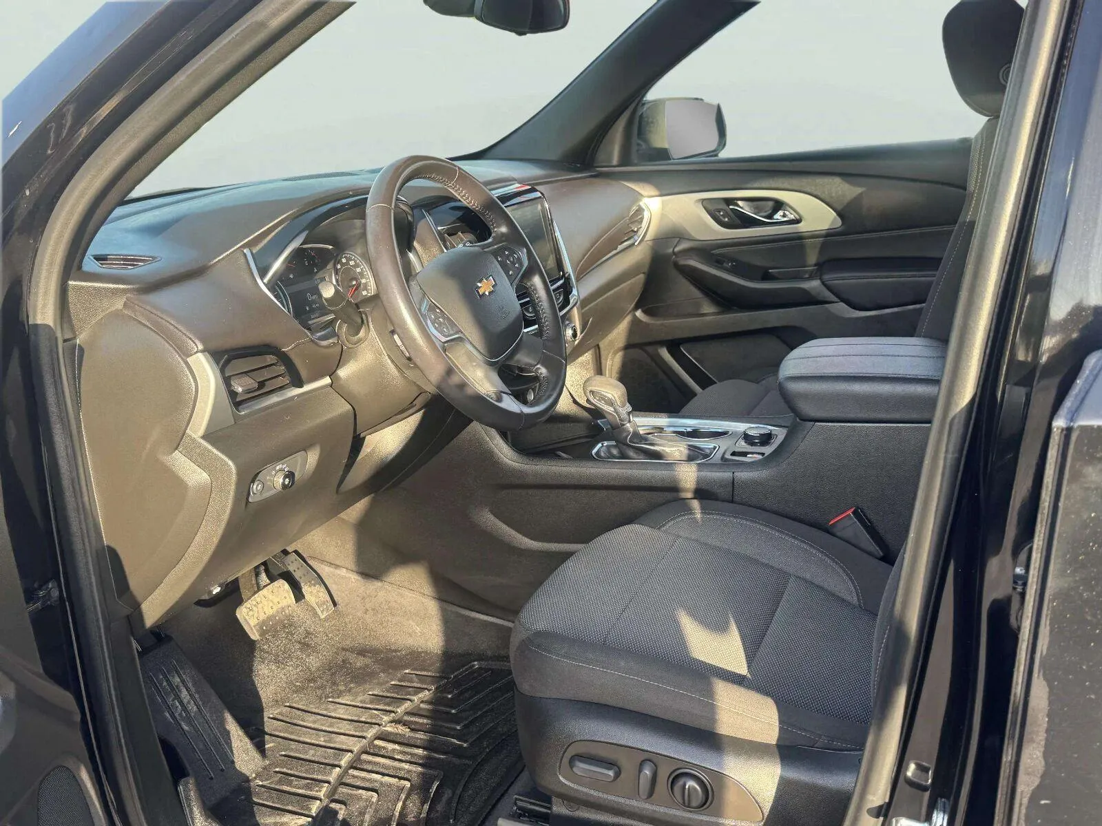 Chevrolet Traverse photo 21