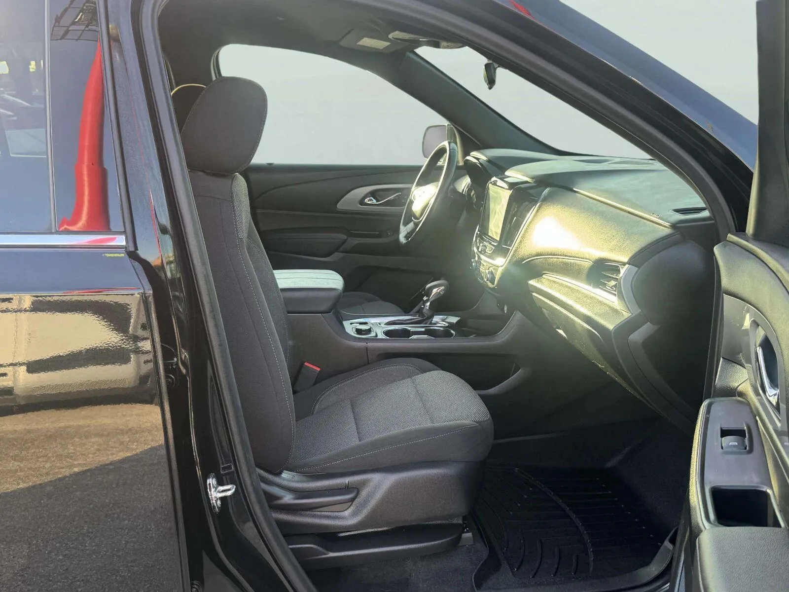 Chevrolet Traverse photo 54