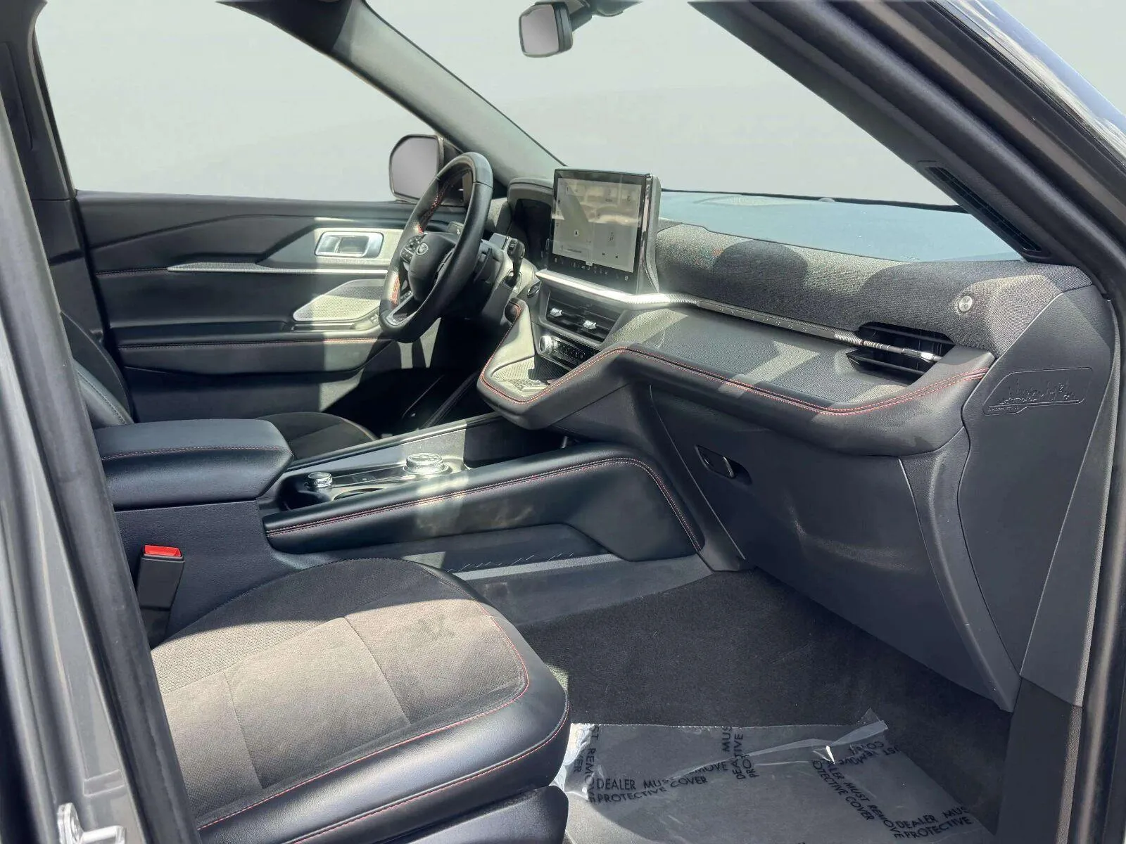 Ford Explorer photo 56