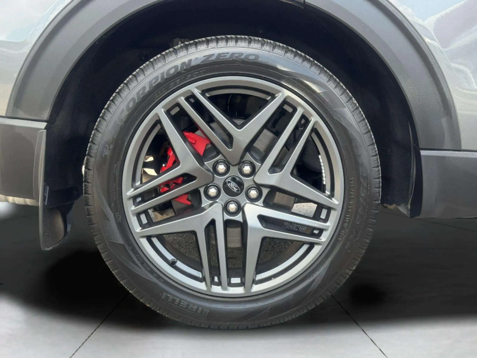 Ford Explorer photo 62