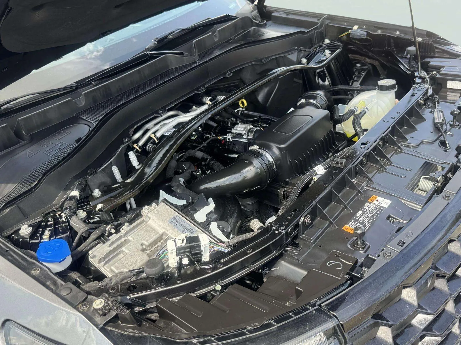 Ford Explorer photo 66
