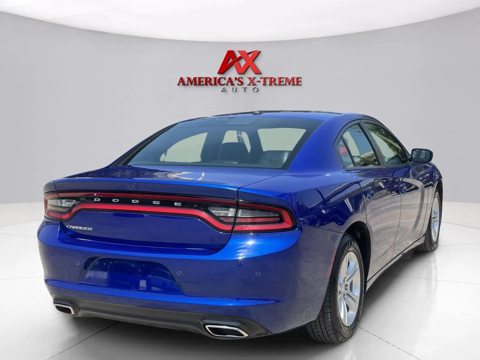 Dodge Charger photo 6