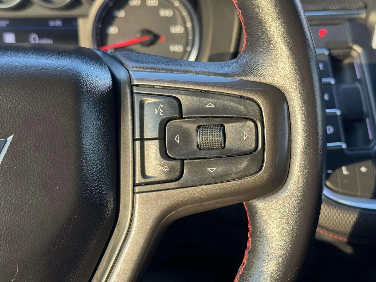 Chevrolet Tahoe photo 28