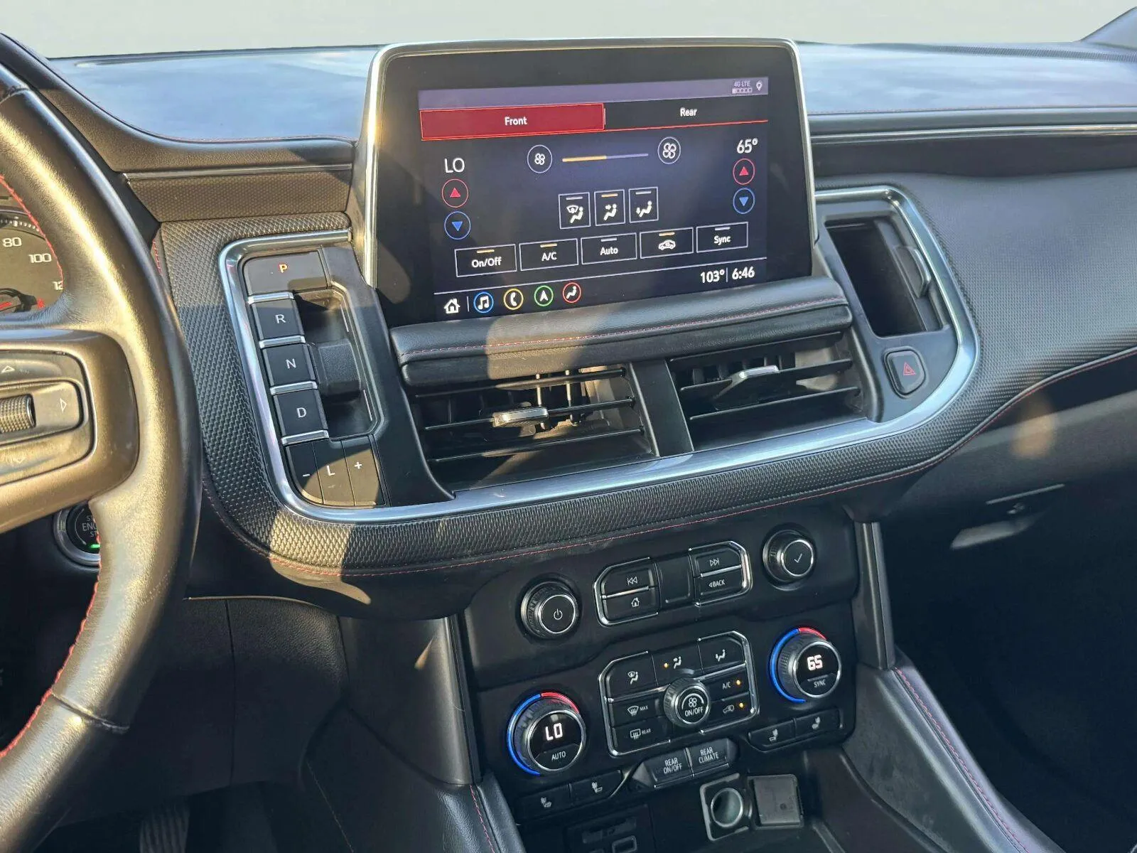 Chevrolet Tahoe photo 30