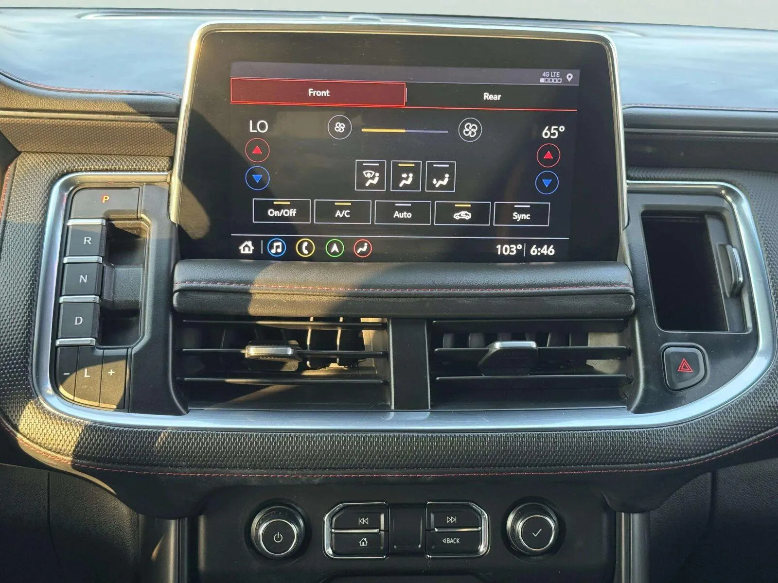 Chevrolet Tahoe photo 31