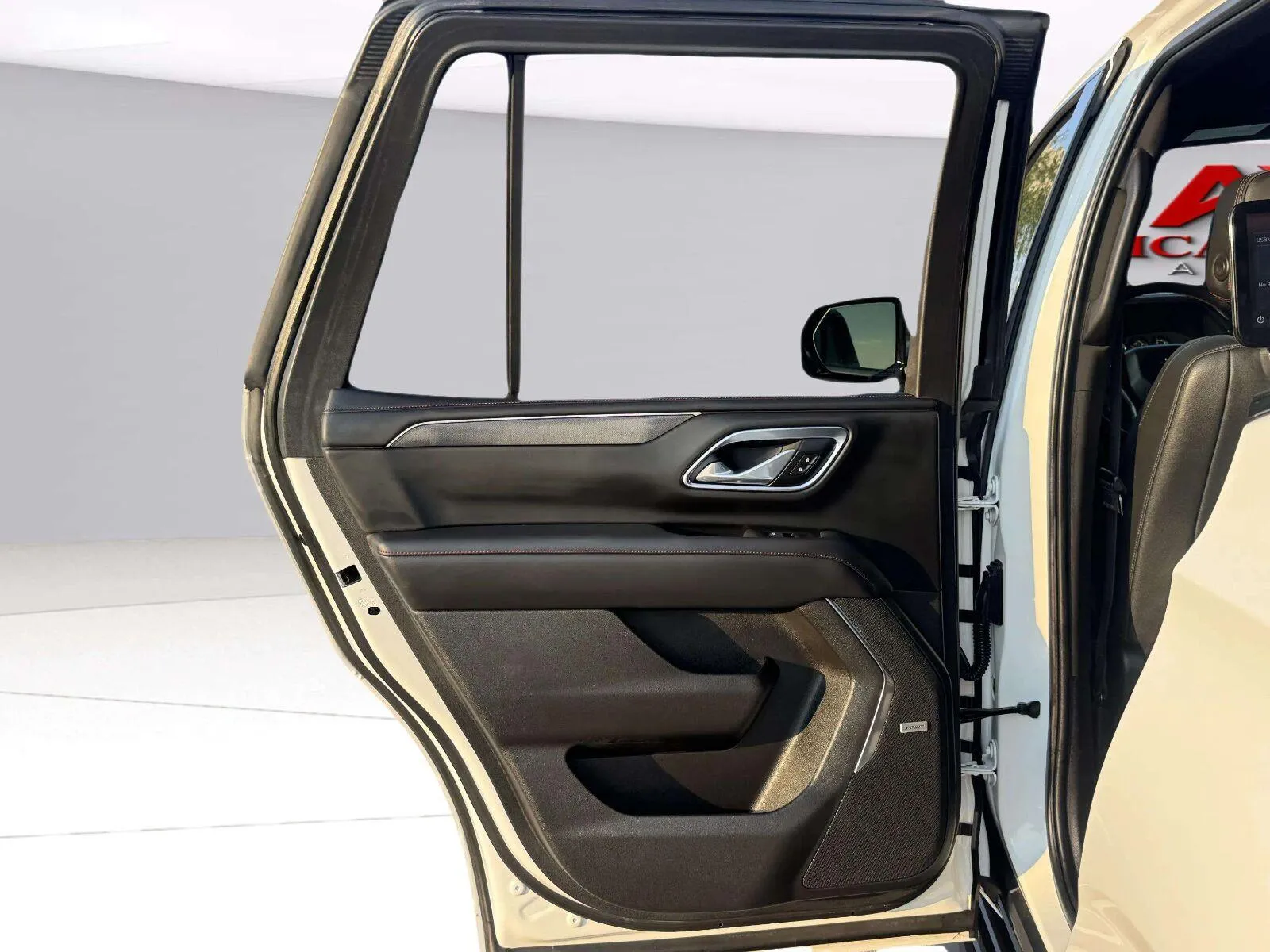 Chevrolet Tahoe photo 39