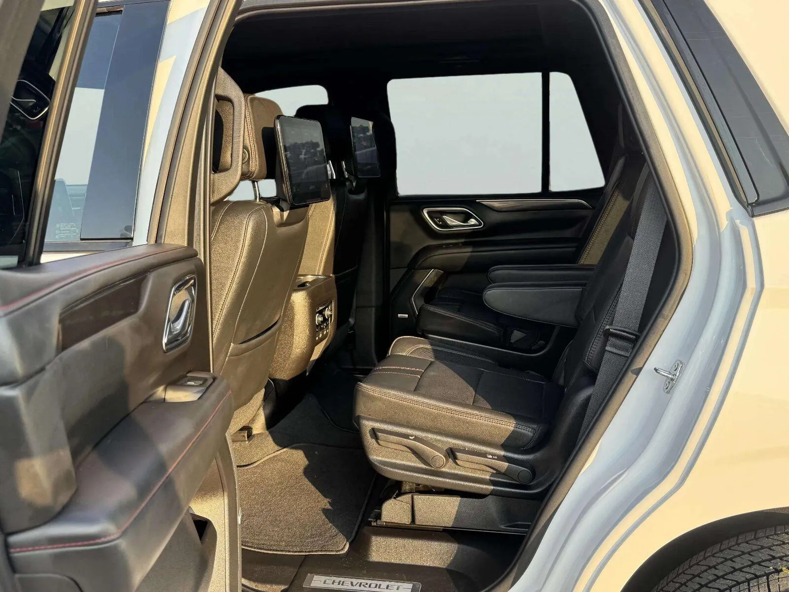 Chevrolet Tahoe photo 42