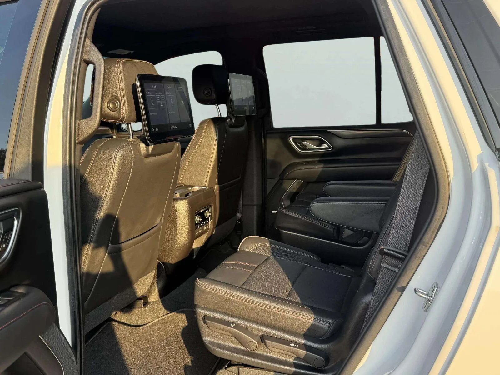 Chevrolet Tahoe photo 44