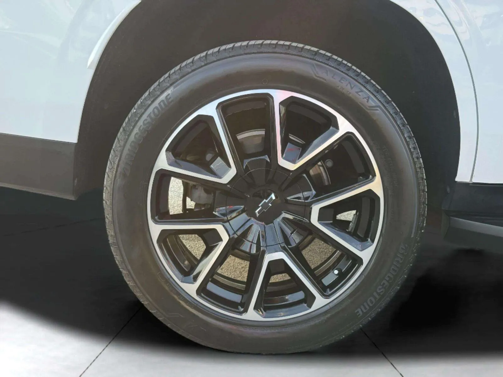 Chevrolet Tahoe photo 69
