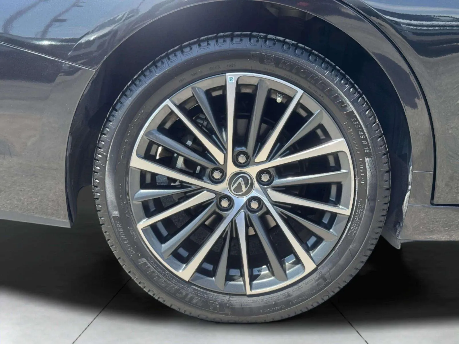 Lexus ES photo 61