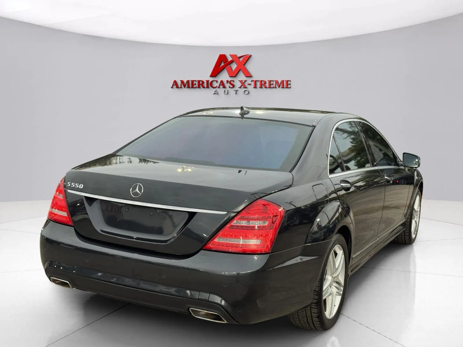 Mercedes-Benz S-Class photo 6