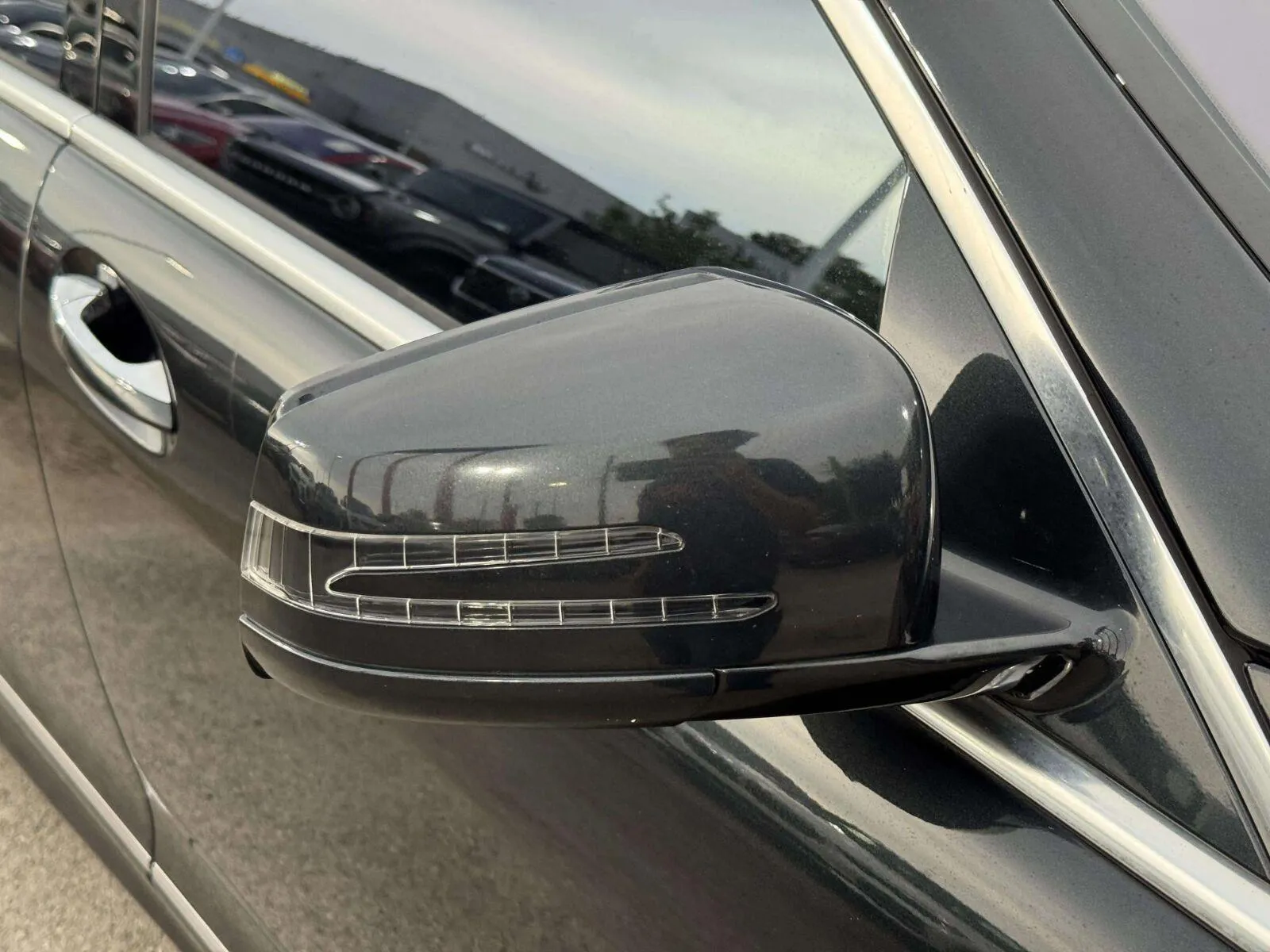 Mercedes-Benz S-Class photo 10