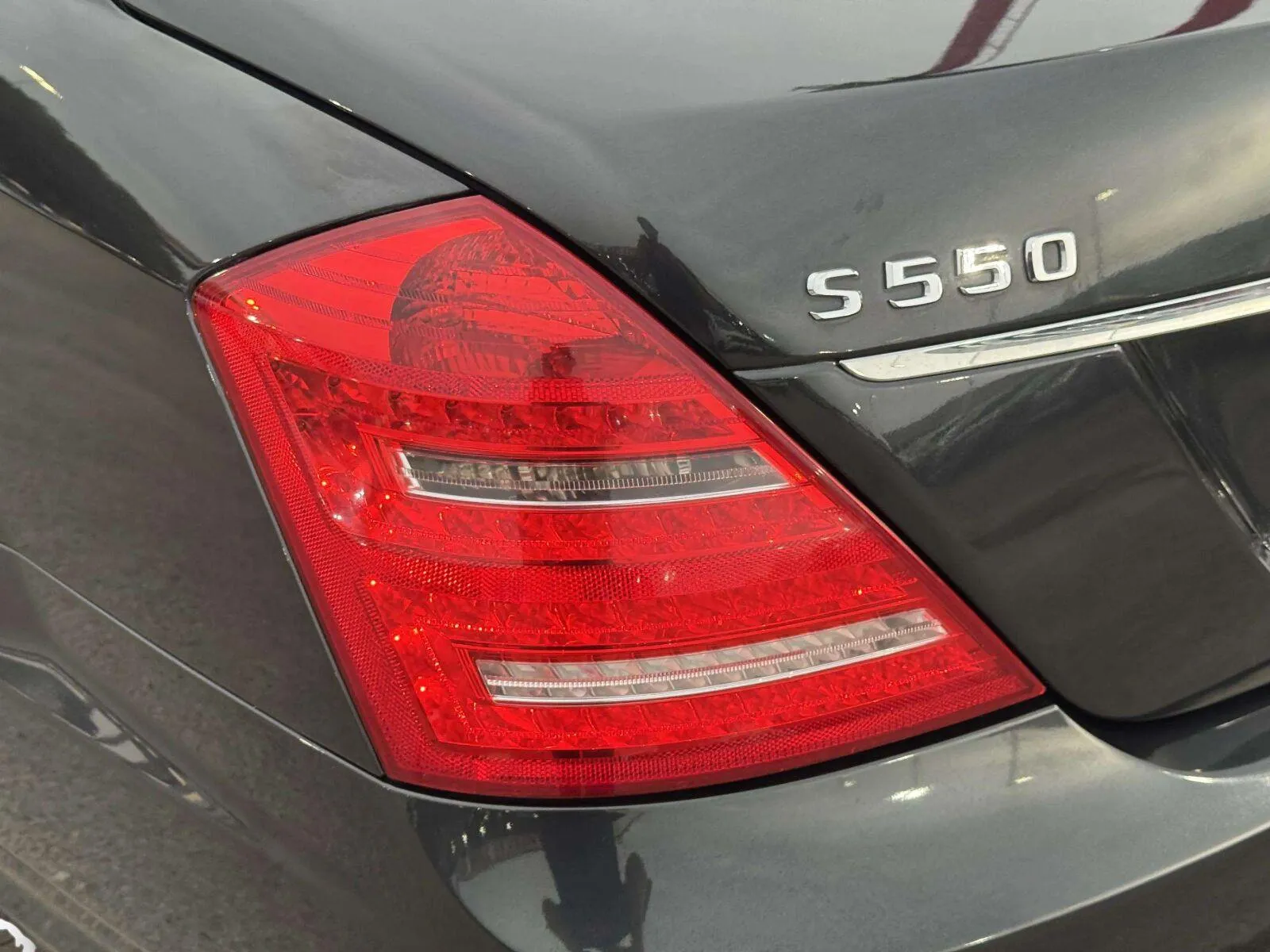 Mercedes-Benz S-Class photo 14
