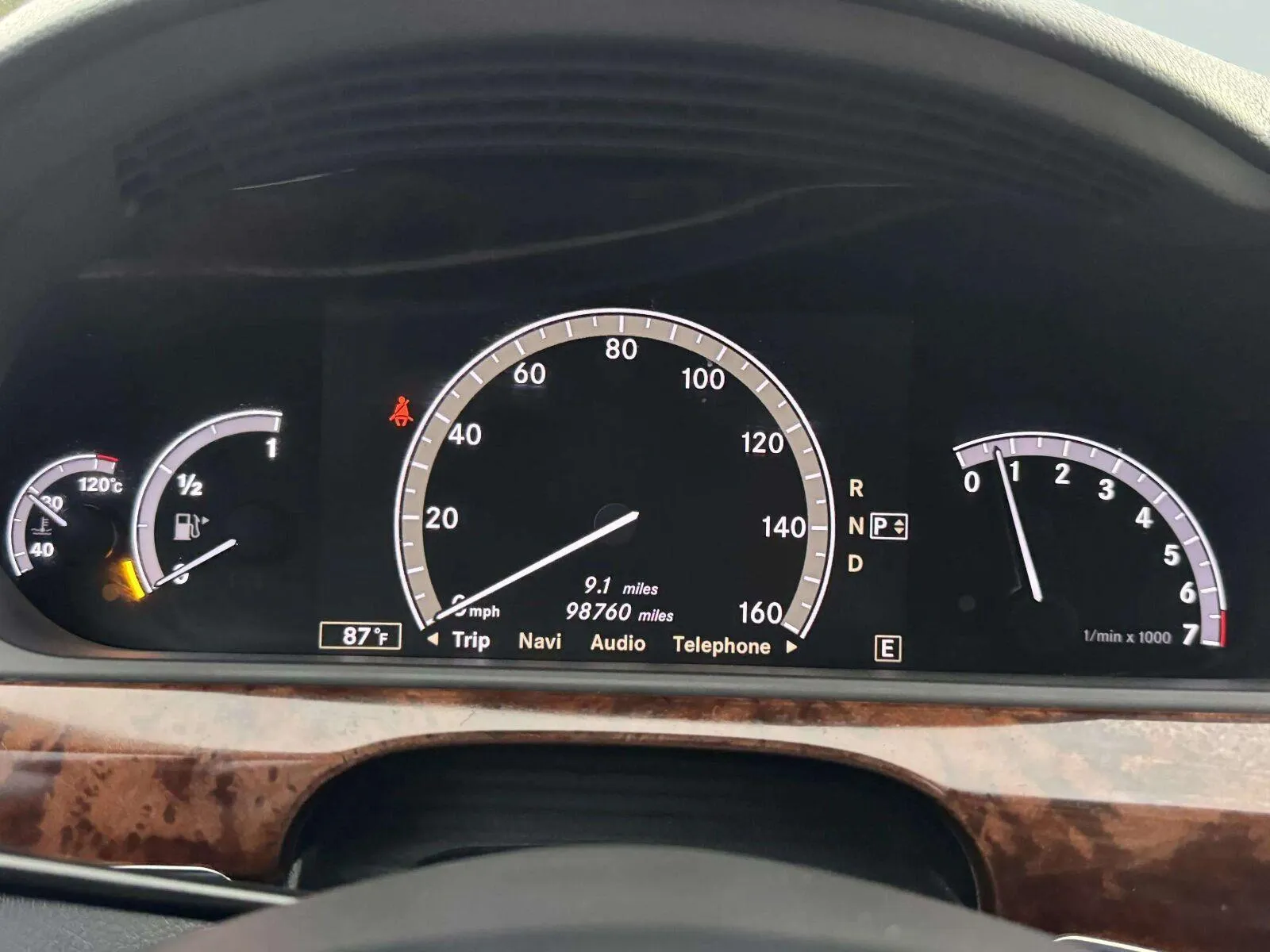Mercedes-Benz S-Class photo 22