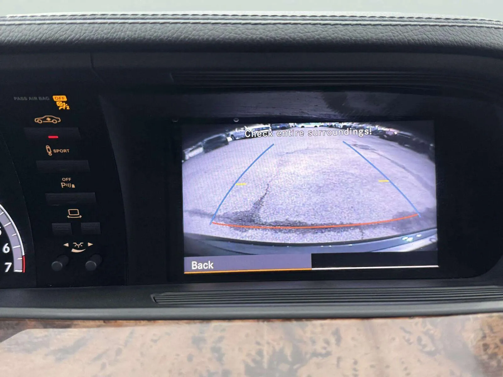 Mercedes-Benz S-Class photo 31