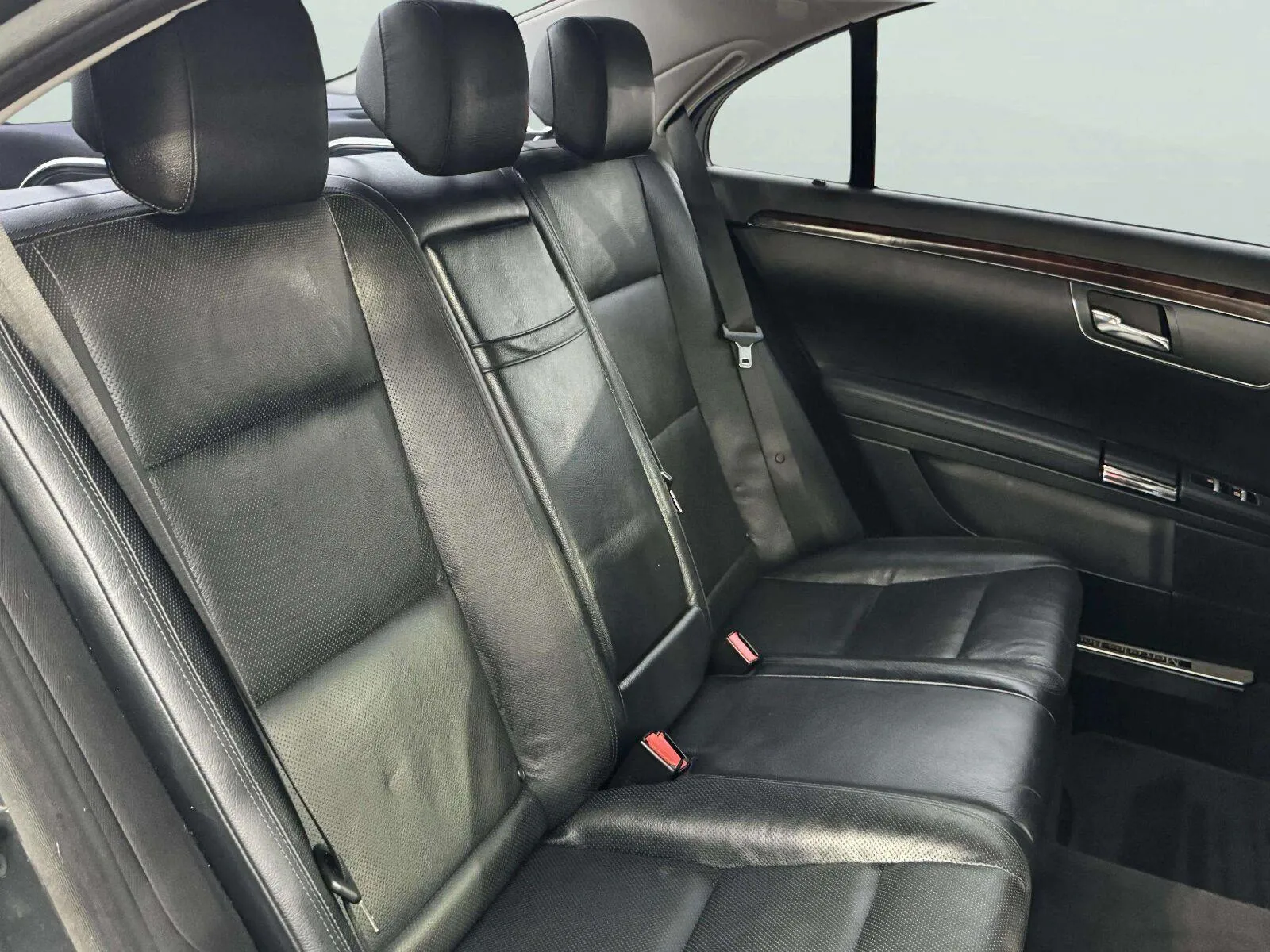Mercedes-Benz S-Class photo 42
