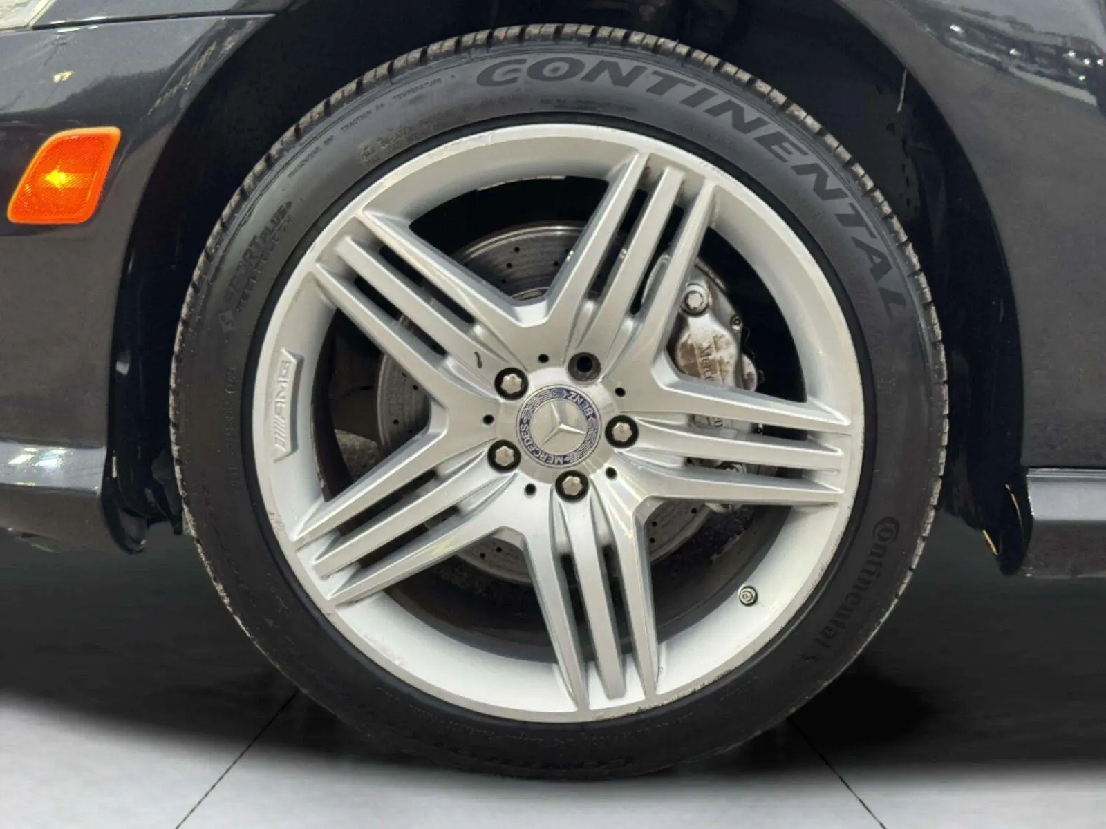Mercedes-Benz S-Class photo 57