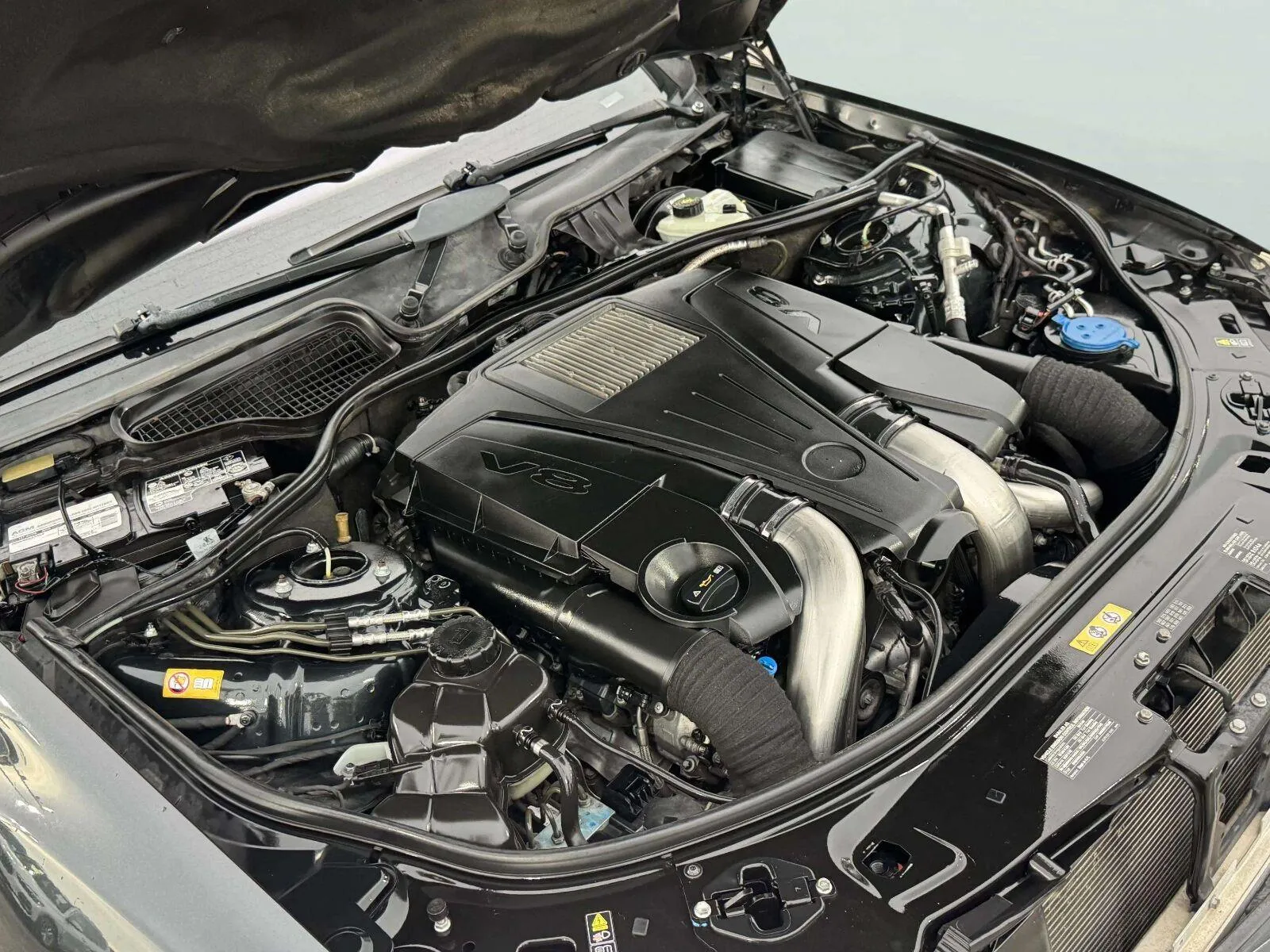 Mercedes-Benz S-Class photo 63