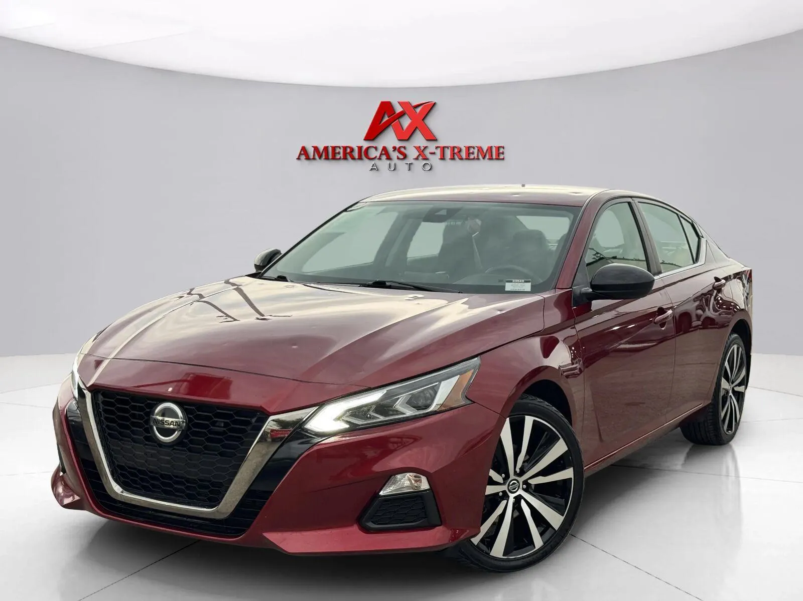 Red 2022 Nissan Altima 2.5 SR for sale in Houston, TX