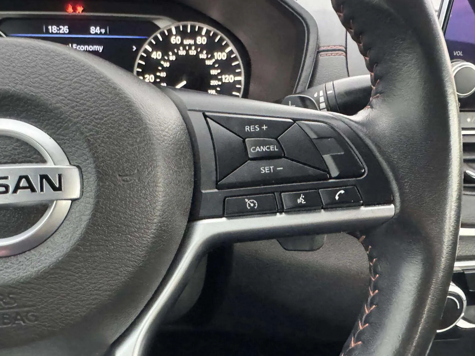 Nissan Altima photo 28