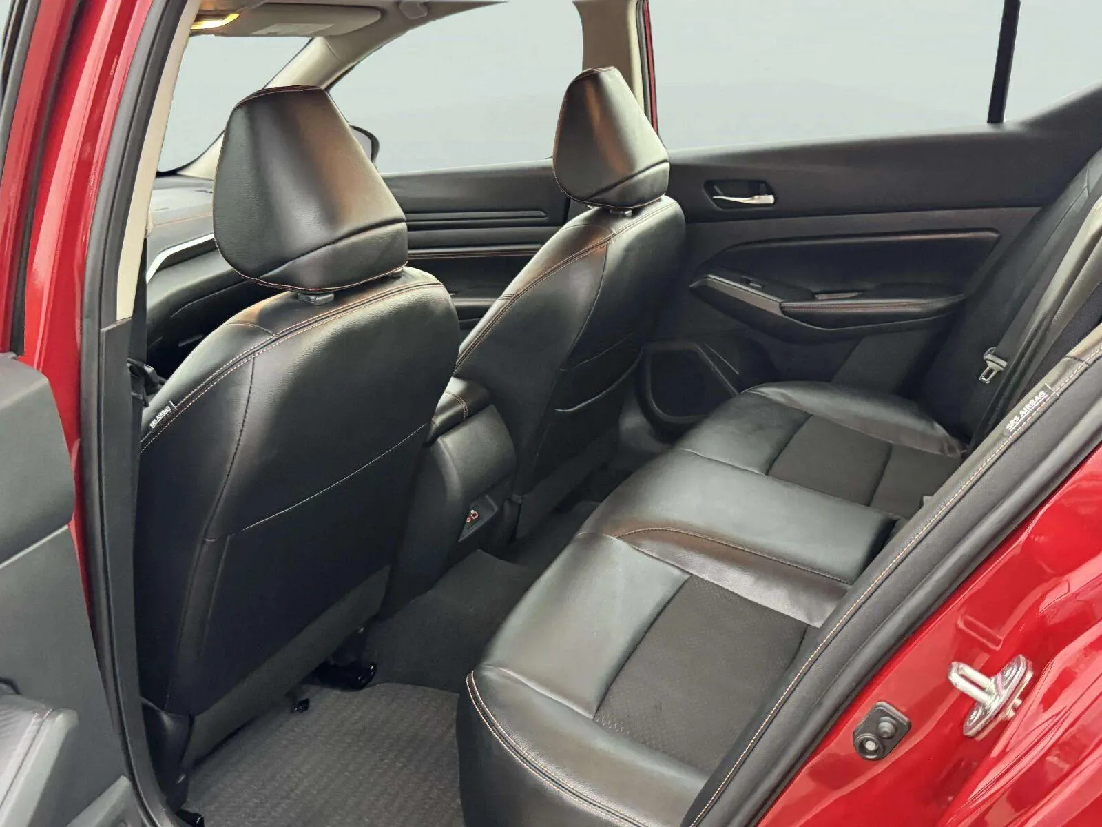 Nissan Altima photo 39