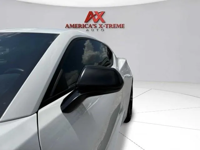 Chevrolet Camaro photo 11