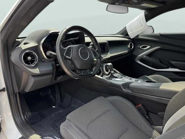 Chevrolet Camaro photo 17