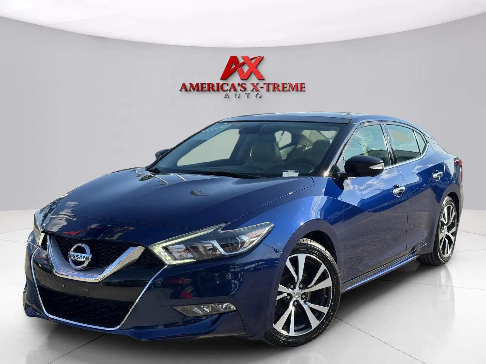 Blue 2017 Nissan Maxima Platinum for sale in Houston, TX