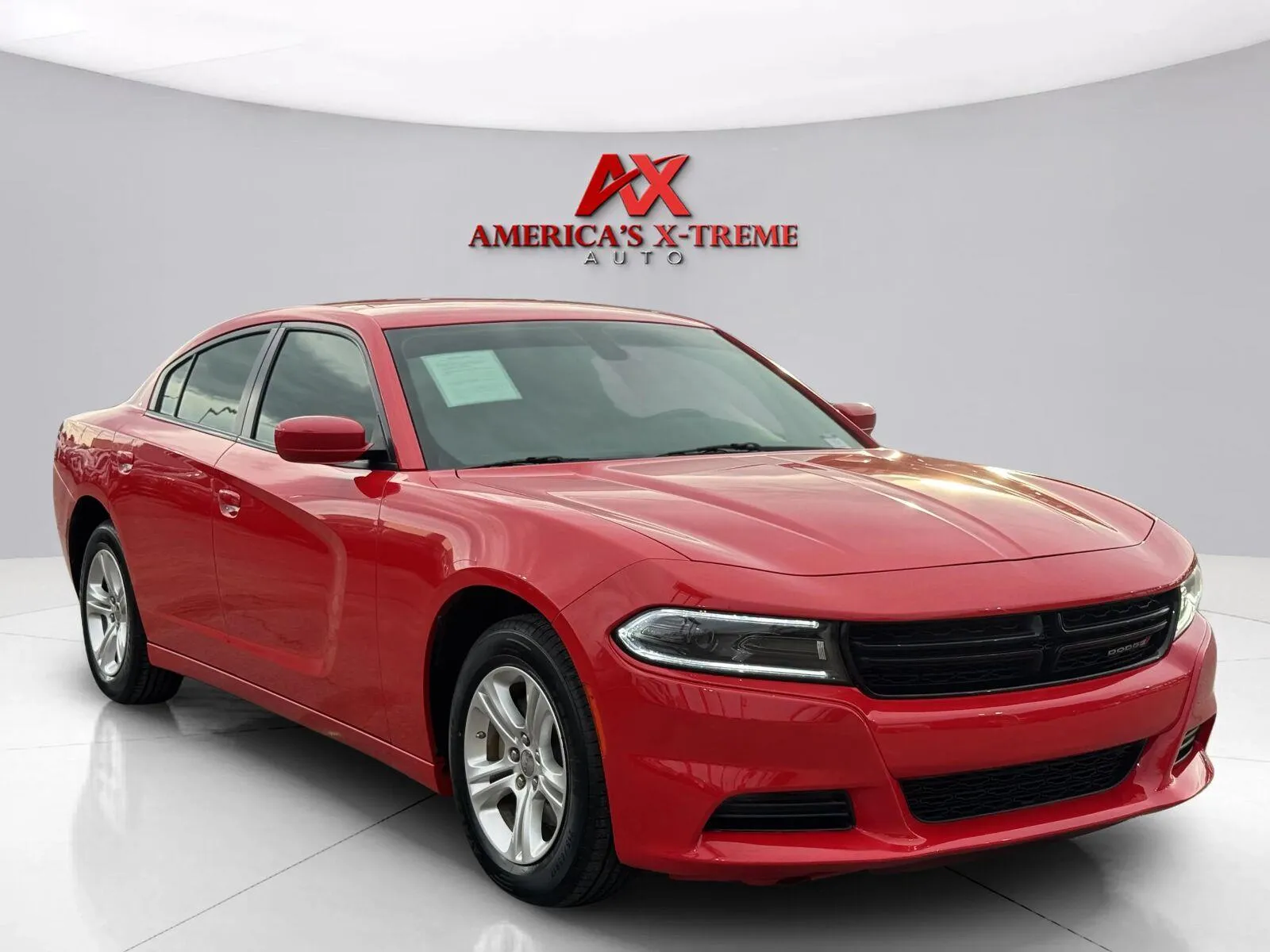 Dodge Charger photo 8